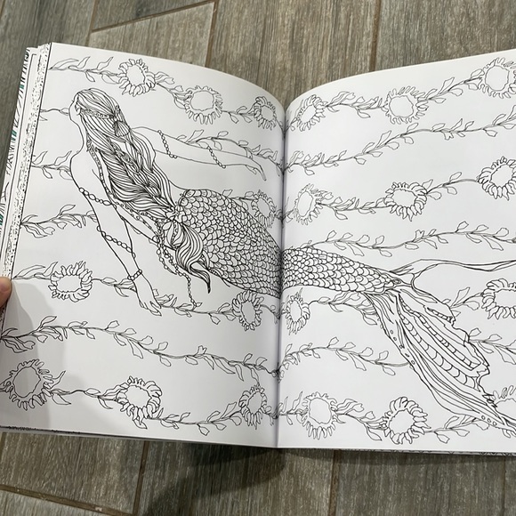 Mermaid Coloring Book - Picture 7 of 14